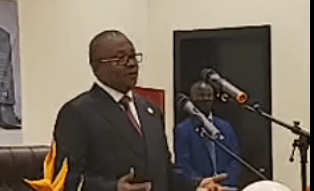 Presidente da República promete abertura do Consulado em Malabo para atender necessidades dos emigrantes
