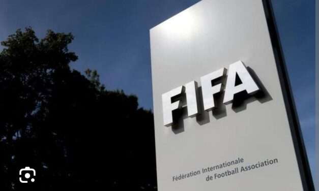 A FIFA inicia o inquérito disciplinar ao Presidente da Real Federação Espanhola de Futebol.