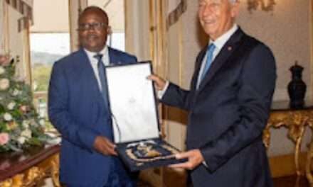 Presidente da Guiné-Bissau Condecorado em Portugal Durante Visita de Estado