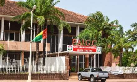PAIGC – militantes e simpatizantes retirados da sua sede